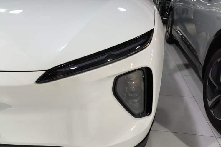 Used Nio ES6 2024 75 kWh Left Front Headlight