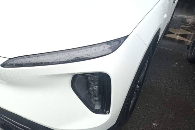 Used Nio ES6 2024 75 kWh Left Front Headlight