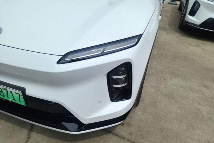 Used Nio ES6 2024 75 kWh Left Front Headlight