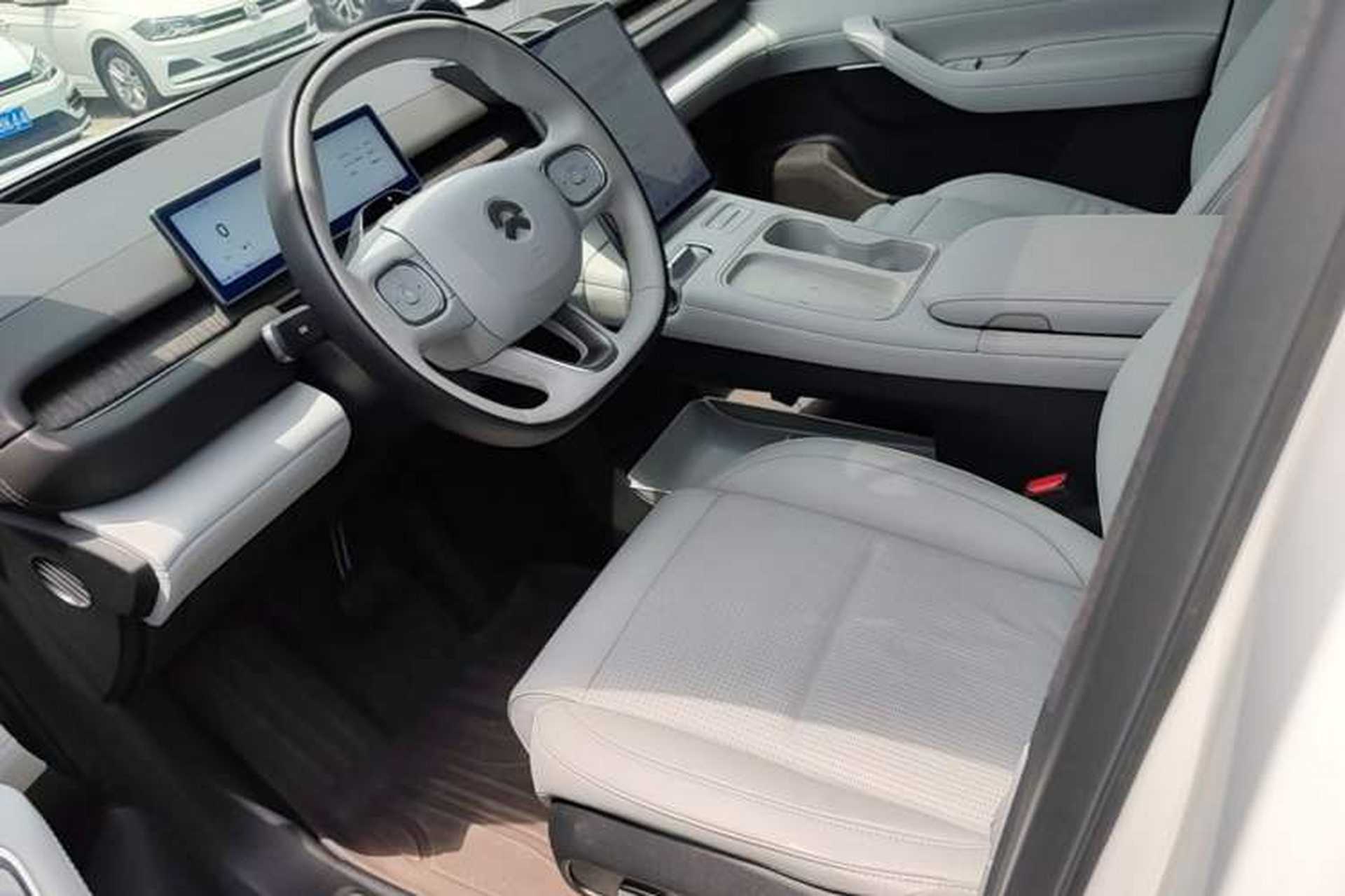 Used Nio ES6 2024 75 kWh Left Front Seat