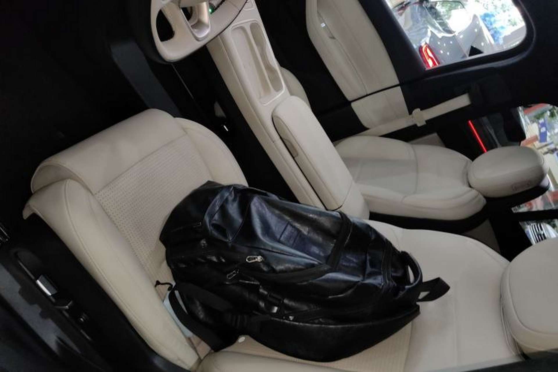 Used Nio ES6 2024 75 kWh Left Front Seat