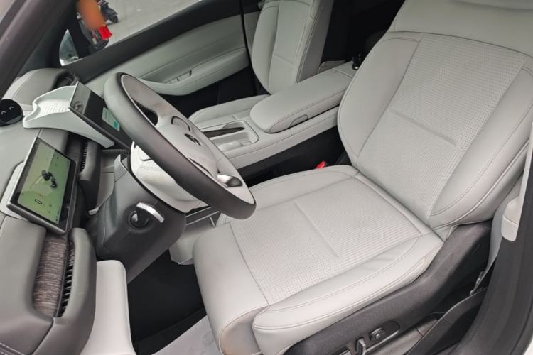 Used Nio ES6 2024 75 kWh Left Front Seat