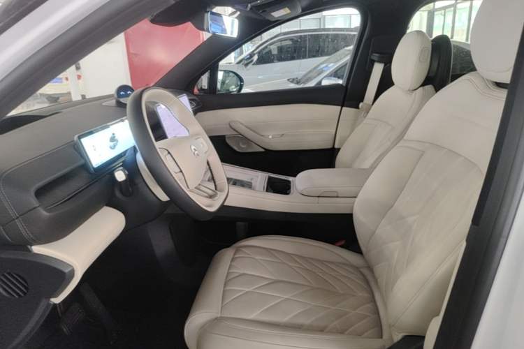 Used Nio ES6 2024 75 kWh Left Front Seat