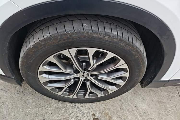 Used Nio ES6 2024 75 kWh Left Front Wheel Hub