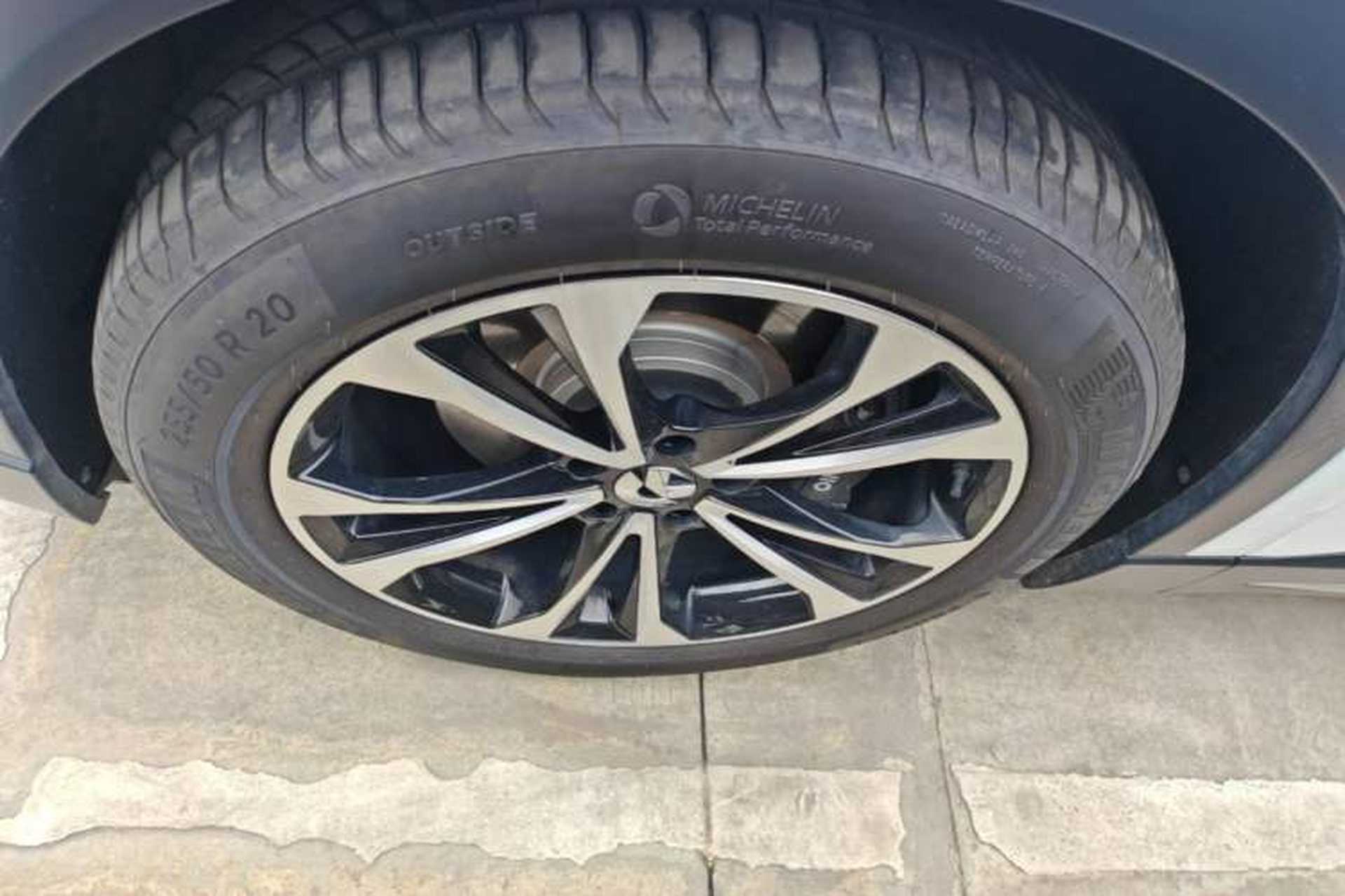 Used Nio ES6 2024 75 kWh Left Front Wheel Hub