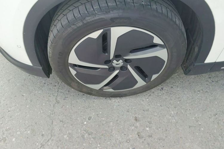 Used Nio ES6 2024 75 kWh Left Front Wheel Hub