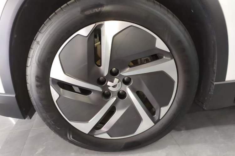 Used Nio ES6 2024 75 kWh Left Front Wheel Hub