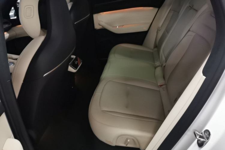 Used Nio ES6 2024 75 kWh Left Rear Seat