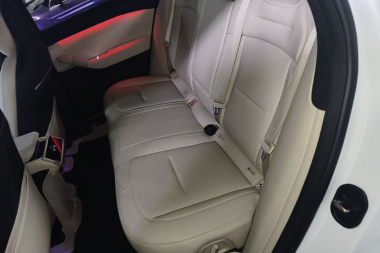 Used Nio ES6 2024 75 kWh Left Rear Seat