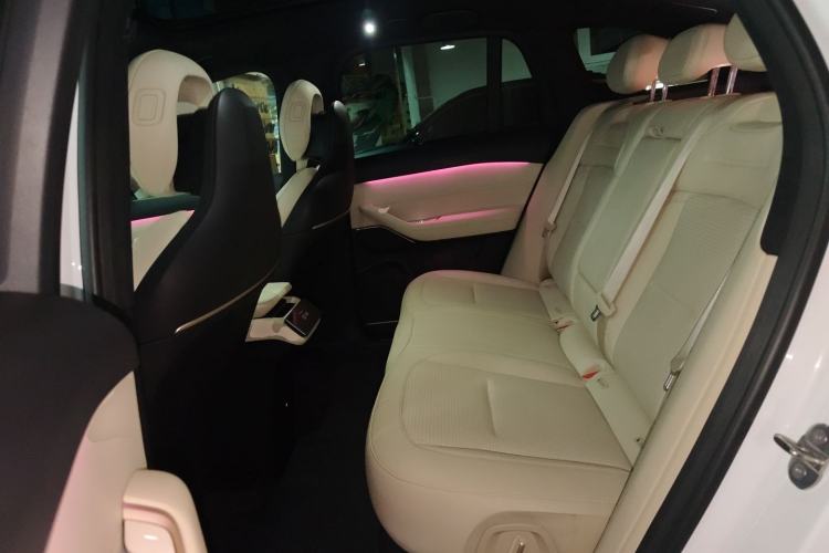Used Nio ES6 2024 75 kWh Left Rear Seat