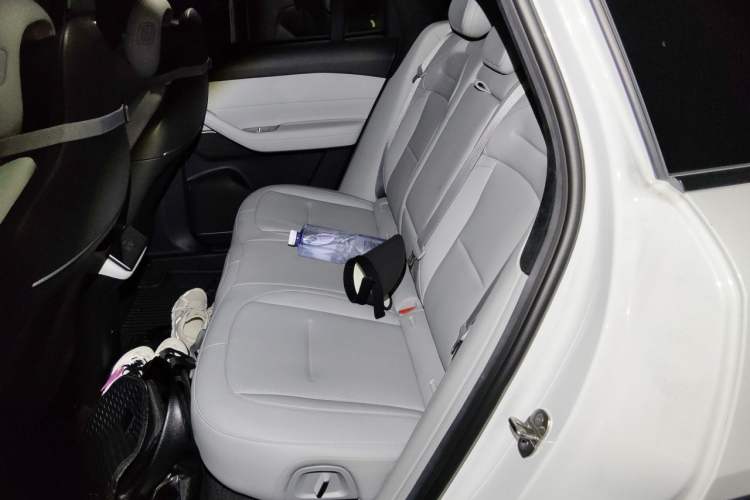 Used Nio ES6 2024 75 kWh Left Rear Seat