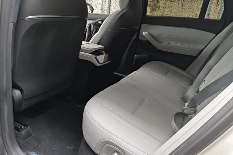 Used Nio ES6 2024 100kWh Left Rear Seat