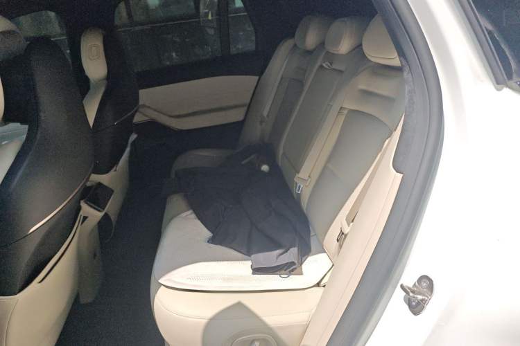 Used Nio ES6 2024 75 kWh Left Rear Seat
