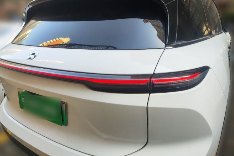 Used Nio ES6 2024 75 kWh Rear