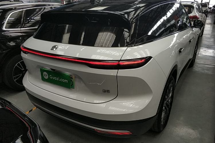 Used Nio ES6 2024 75 kWh Rear Right 45 Deg