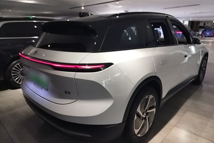Used Nio ES6 2024 75 kWh Rear Right 45 Deg