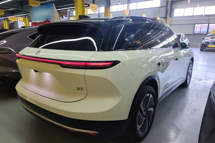 Used Nio ES6 2024 75 kWh Rear Right 45 Deg