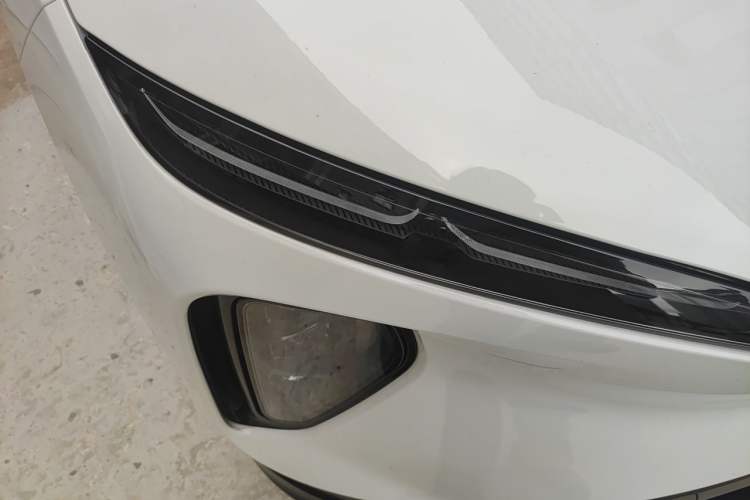 Used Nio ES6 2024 75 kWh Right Front Headlight