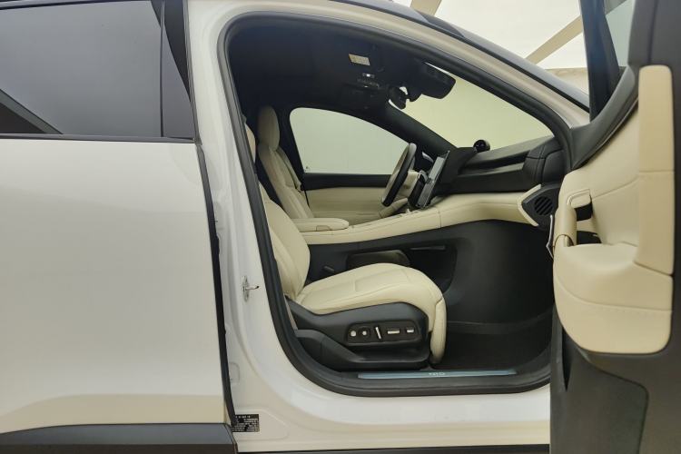 Used Nio ES6 2024 100kWh Right Front Seat