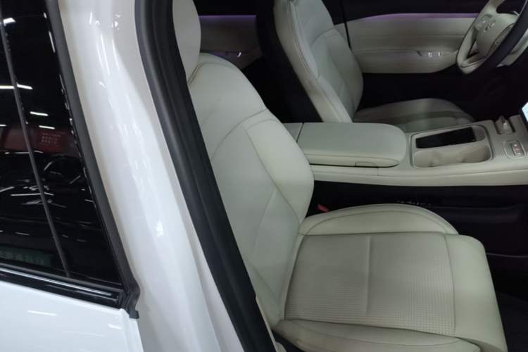 Used Nio ES6 2024 100kWh Right Front Seat