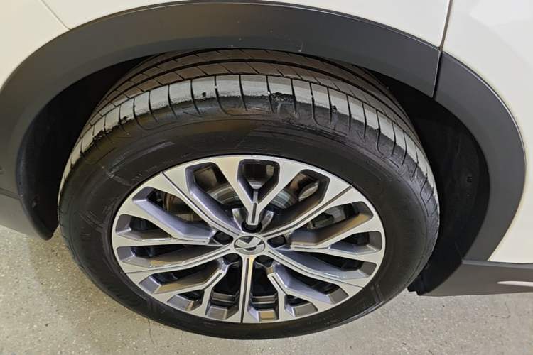 Used Nio ES6 2024 75 kWh Right Rear Wheel Hub