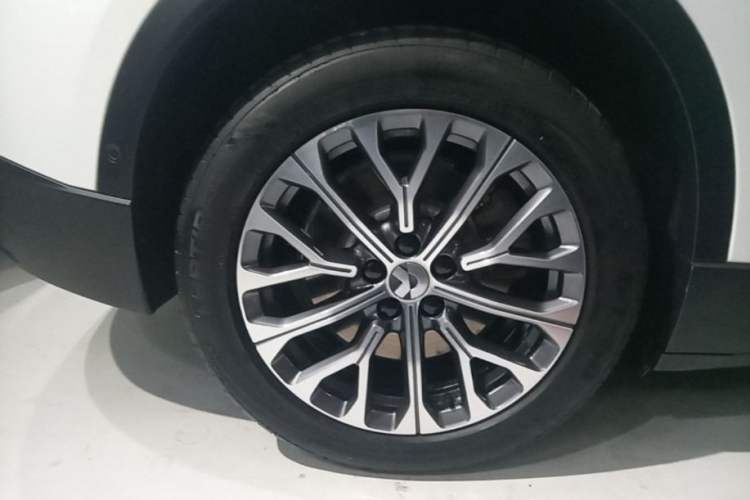 Used Nio ES6 2024 75 kWh Right Rear Wheel Hub