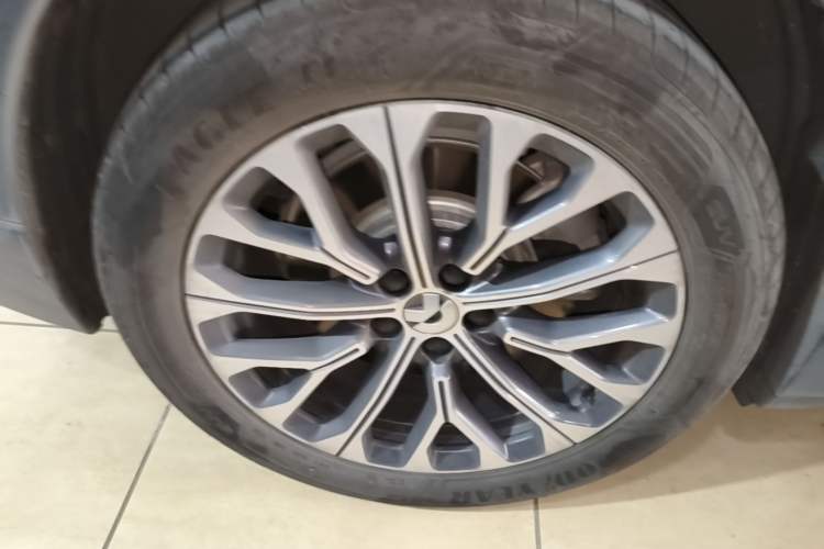 Used Nio ES6 2024 75 kWh Right Rear Wheel Hub