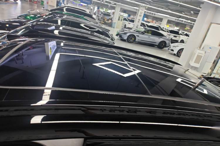 Used Nio ES6 2024 75 kWh Roof