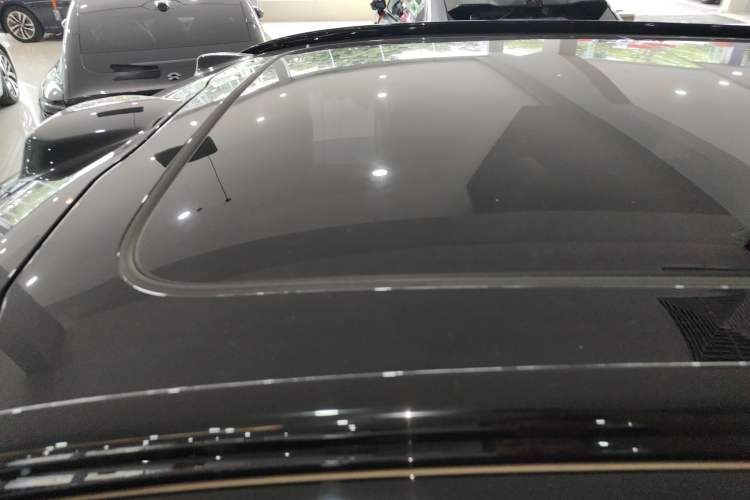 Used Nio ES6 2024 75 kWh Roof