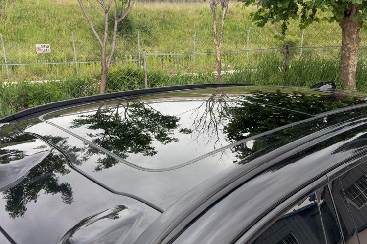 Used Nio ES6 2024 75 kWh Roof