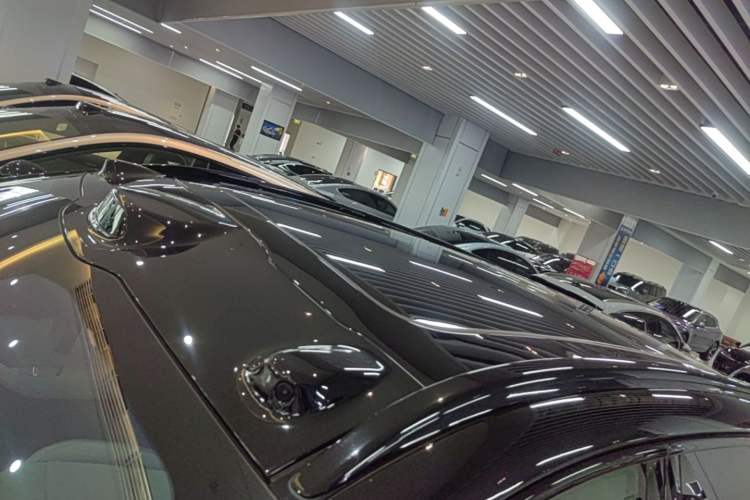 Used Nio ES6 2024 75 kWh Roof