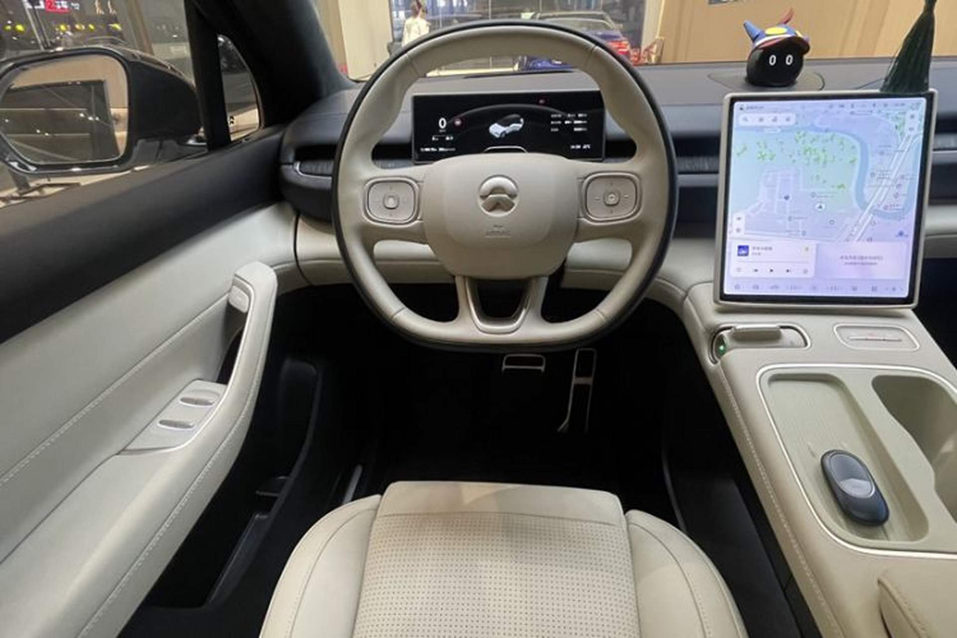 Used Nio ES6 2024 75 kWh Steering Wheel
