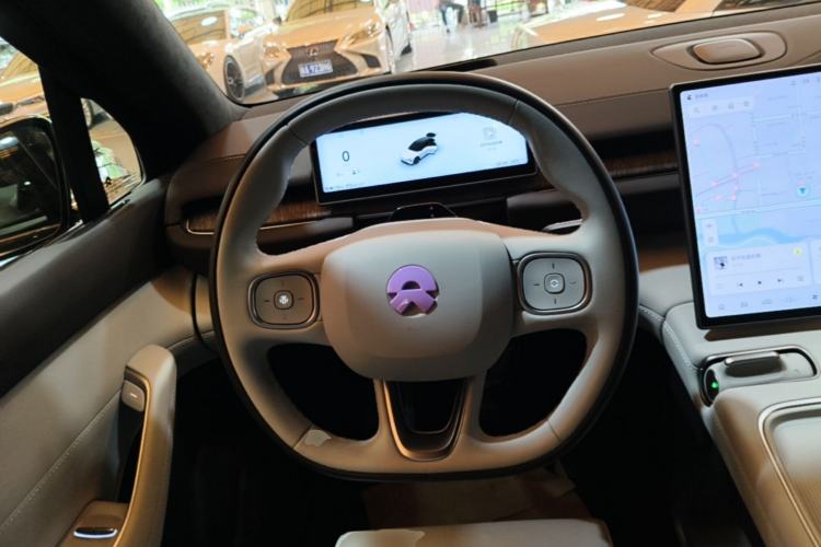 Used Nio ES6 2024 75 kWh Steering Wheel