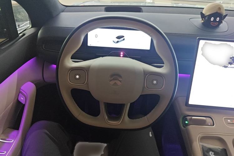 Used Nio ES6 2024 75 kWh Steering Wheel