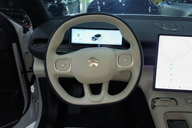 Used Nio ES6 2024 100kWh Steering Wheel