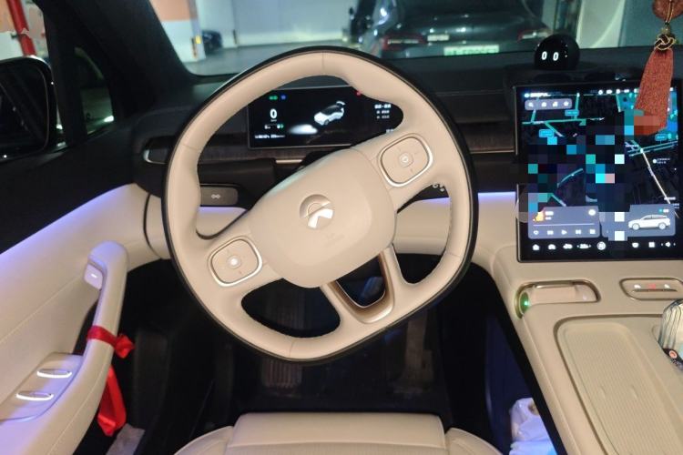 Used Nio ES6 2024 75 kWh Steering Wheel