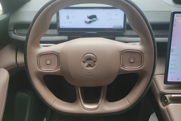 Used Nio ES6 2024 75 kWh Steering Wheel