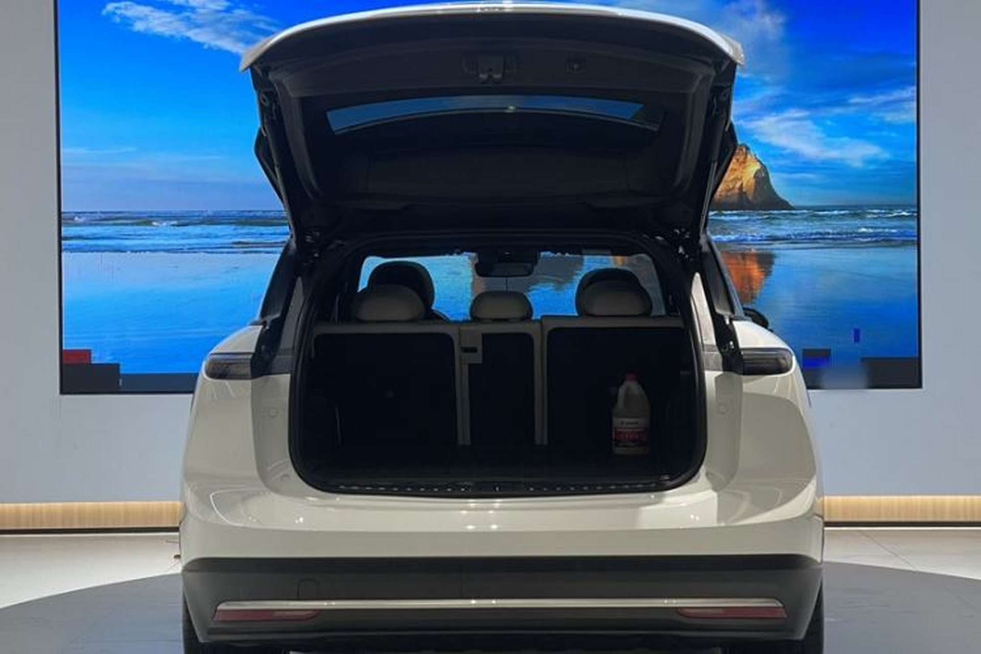 Used Nio ES6 2024 75 kWh Trunk
