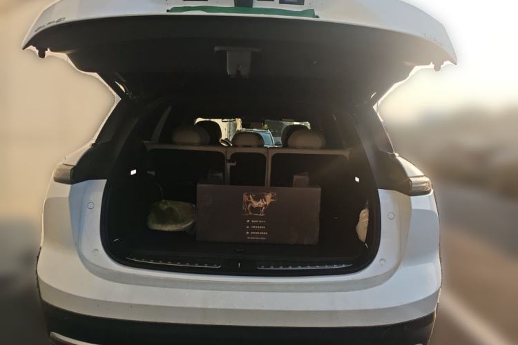 Used Nio ES6 2024 75 kWh Trunk