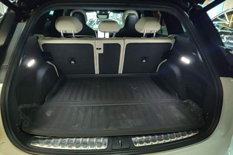 Used Nio ES6 2024 100kWh Trunk