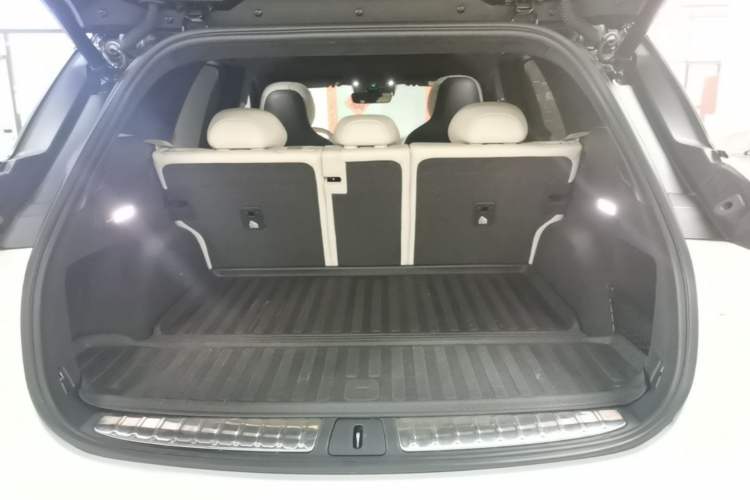 Used Nio ES6 2024 75 kWh Trunk