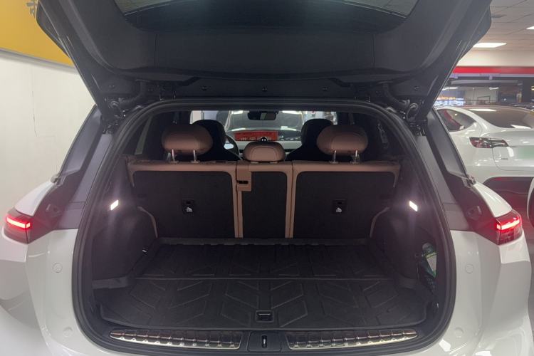 Used Nio ES6 2024 75 kWh Trunk
