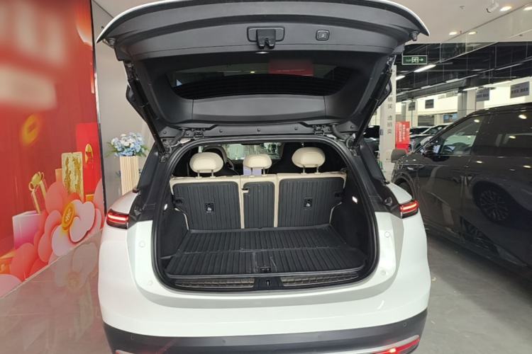 Used Nio ES6 2024 75 kWh Trunk