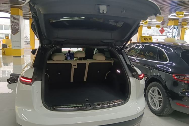 Used Nio ES6 2024 75 kWh Trunk