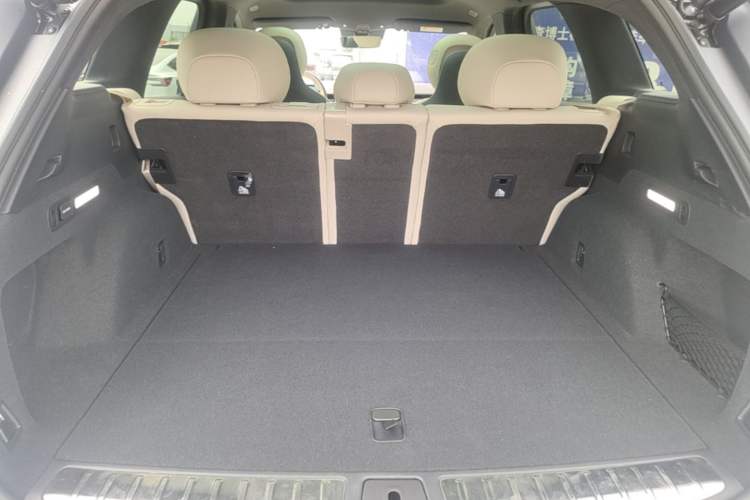 Used Nio ES6 2024 75 kWh Trunk