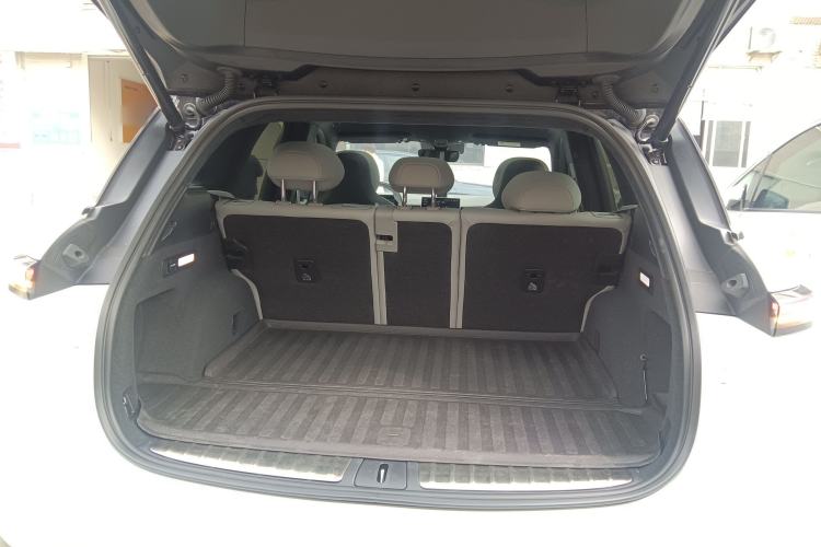 Used Nio ES6 2024 75 kWh Trunk