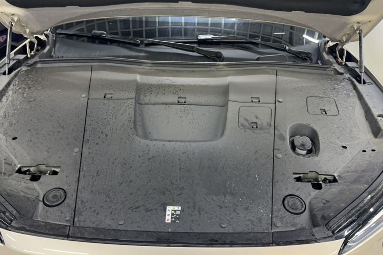 Used Nio ES6 2024 75 kWh Engine Bay