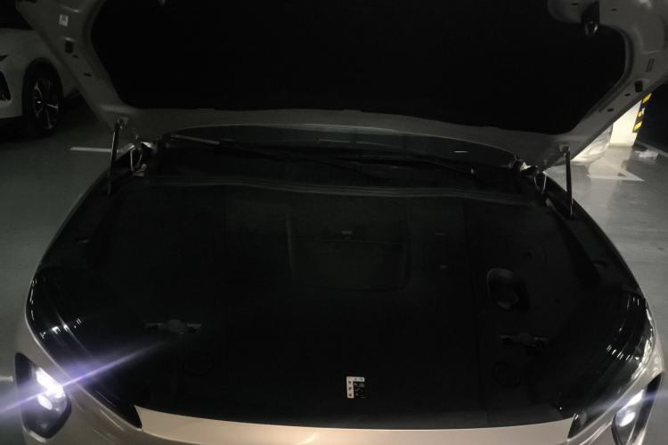 Used Nio ES6 2024 75 kWh Engine Bay