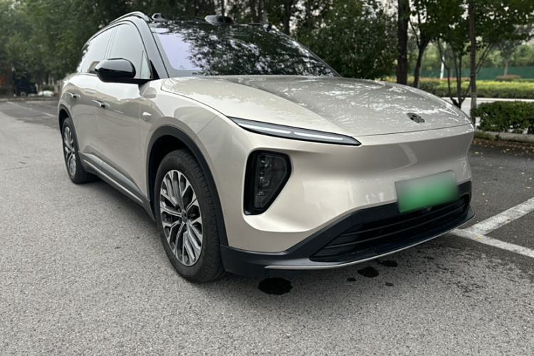 Used Nio ES6 2024 75 kWh Exterior 1