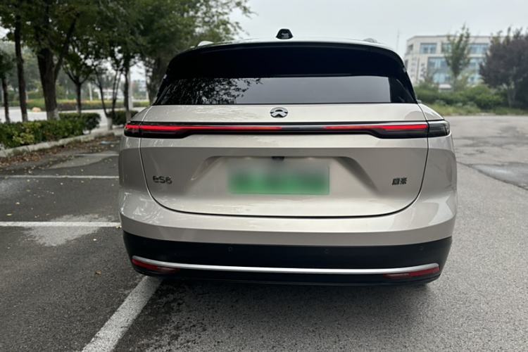 Used Nio ES6 2024 75 kWh Exterior 3